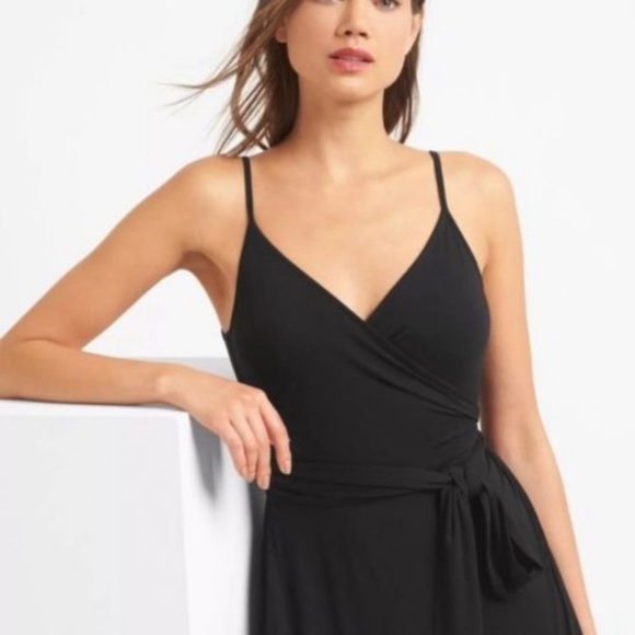 Gap Cami Wrap Dress - Picture 3 of 3